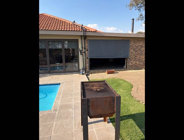 4 BEDROOM HOUSE FOR SALE IN RIVERSDALE